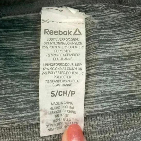⭐️ Reebok grey sports bra in size small - Picture 3 of 3